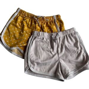 Young Hearts Short Bundle